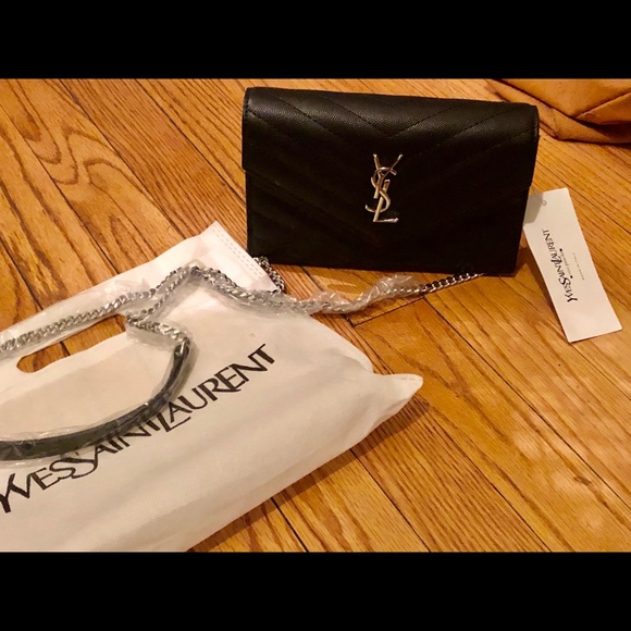 Yves Saint Laurent  envelope bag embossed leather - Picture 1 of 8